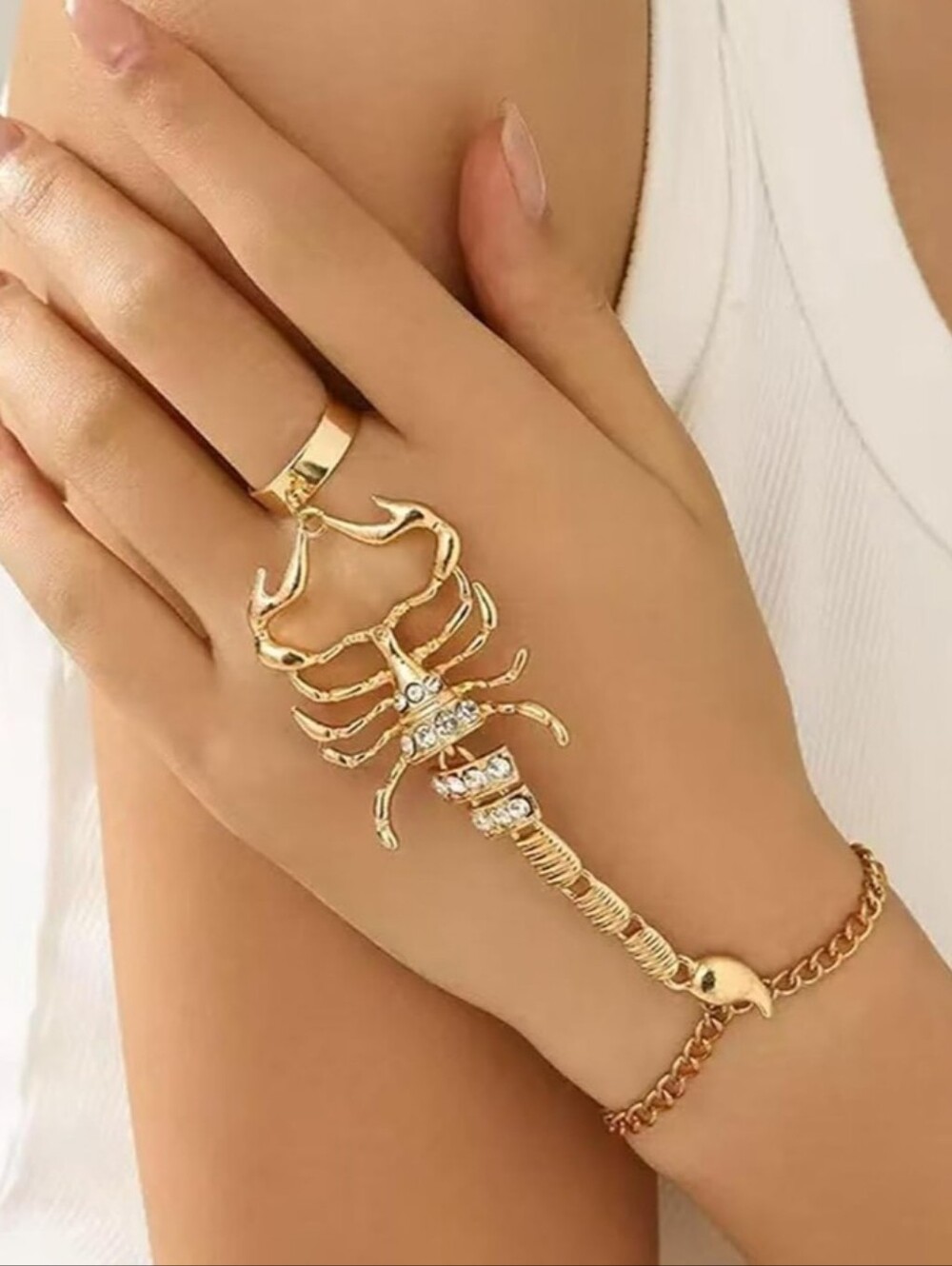 NWT Scorpion ring bracelet  metal rhinstones